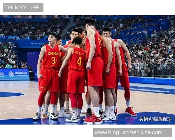 伊朗男篮与澳大利亚男篮激战正酣谁能在这场较量中胜出